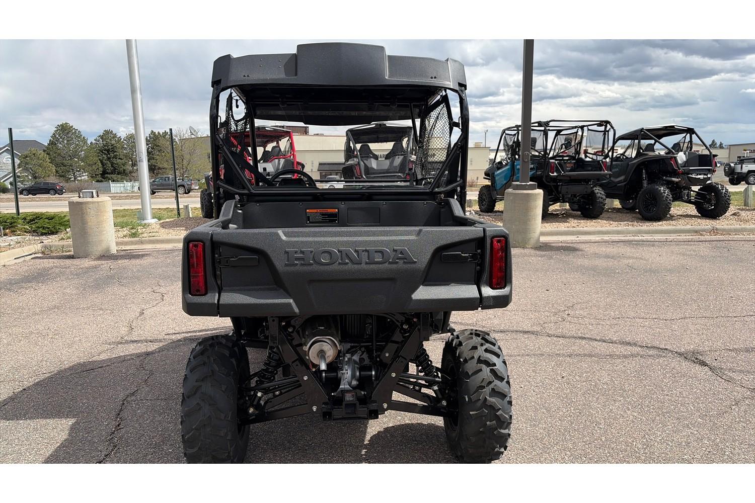 2026 Honda 2026 Honda Pioneer 700 - thumbnail 4