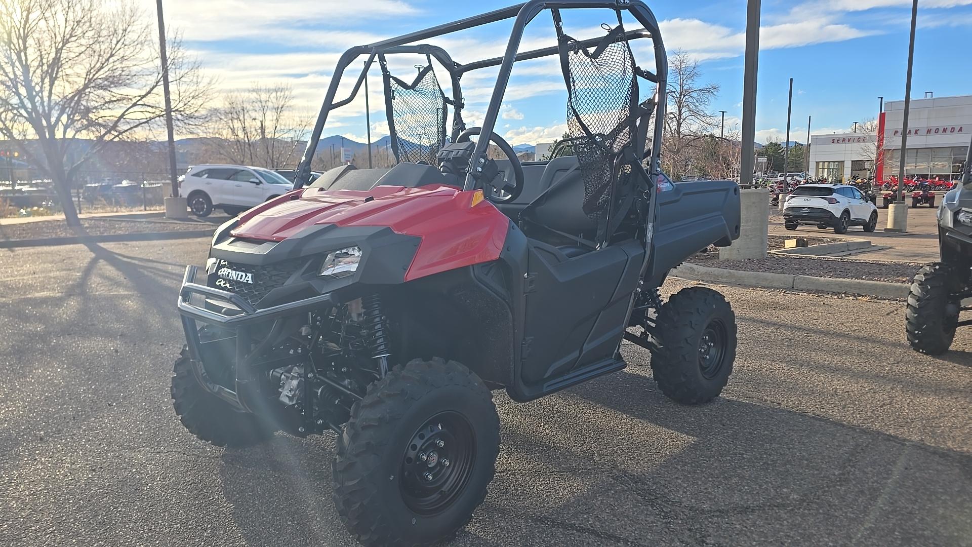 2026 Honda Pioneer 700 SXS700M2T