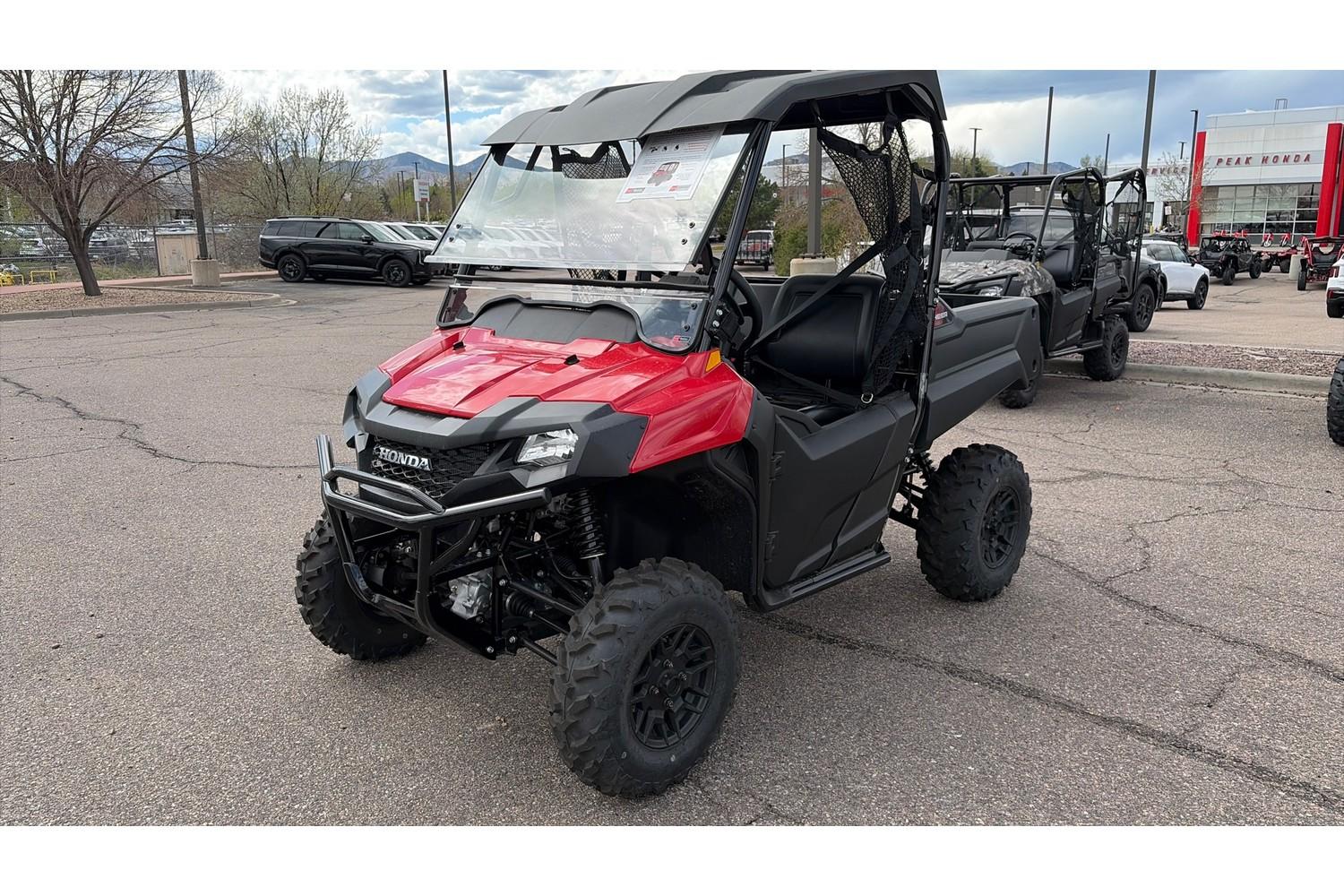 2026 Honda 2026 Honda Pioneer 700 Deluxe SXS700M2DT - thumbnail 2