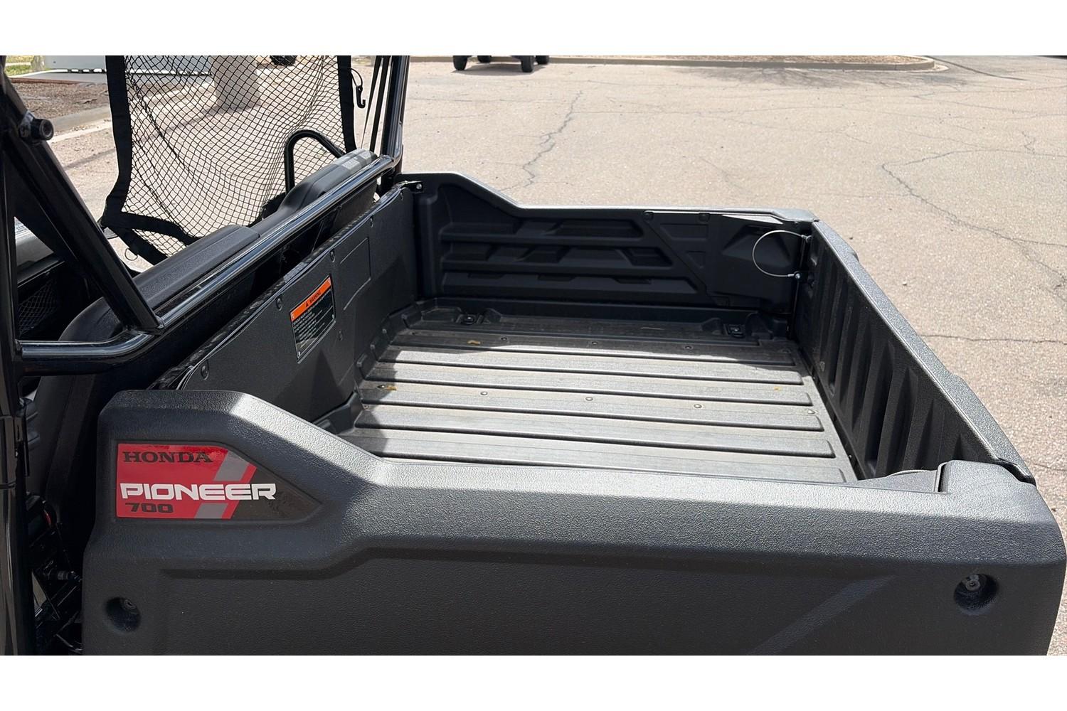 2026 Honda 2026 Honda Pioneer 700 Deluxe SXS700M2DT - thumbnail 11