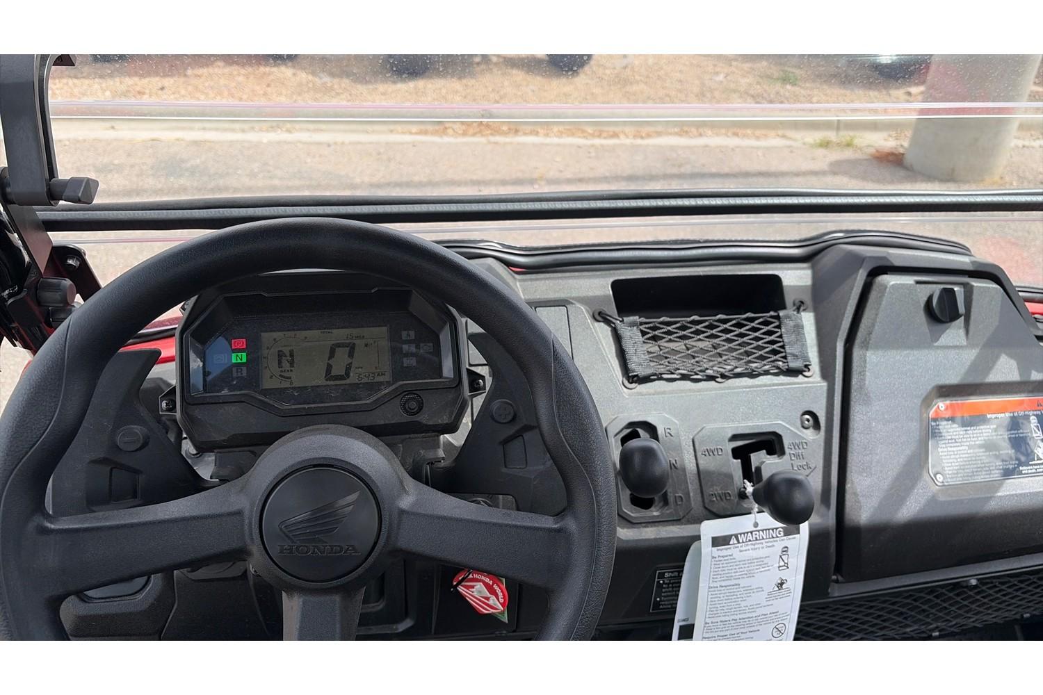 2026 Honda 2026 Honda Pioneer 700 Deluxe SXS700M2DT - thumbnail 14