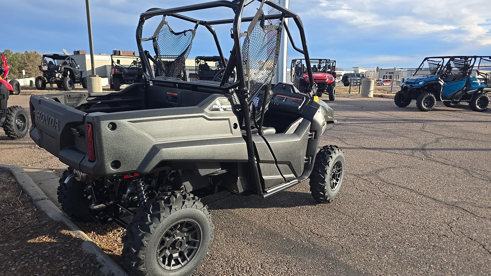 2026 Honda 2026 Honda Pioneer 700 Deluxe SXS700M2DT - thumbnail 5