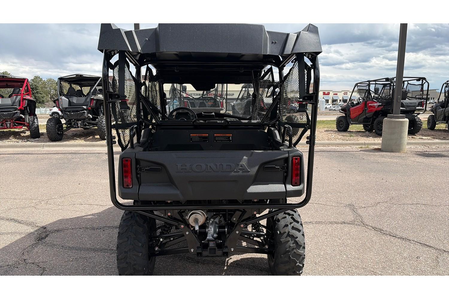 2026 Honda 2026 Honda Pioneer 700-4 Deluxe SXS700M4DT - thumbnail 4