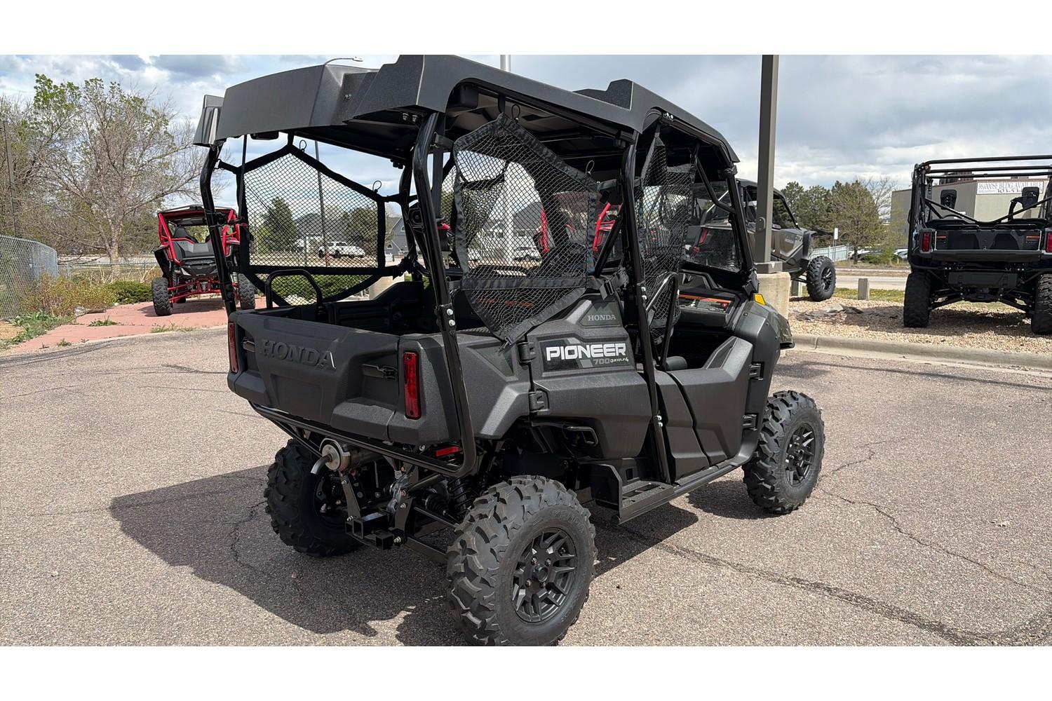 2026 Honda 2026 Honda Pioneer 700-4 Deluxe SXS700M4DT - thumbnail 5