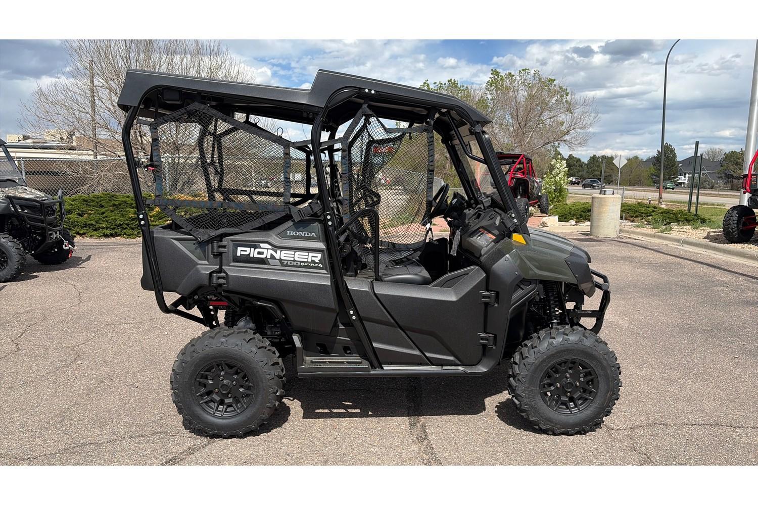 2026 Honda 2026 Honda Pioneer 700-4 Deluxe SXS700M4DT - thumbnail 6