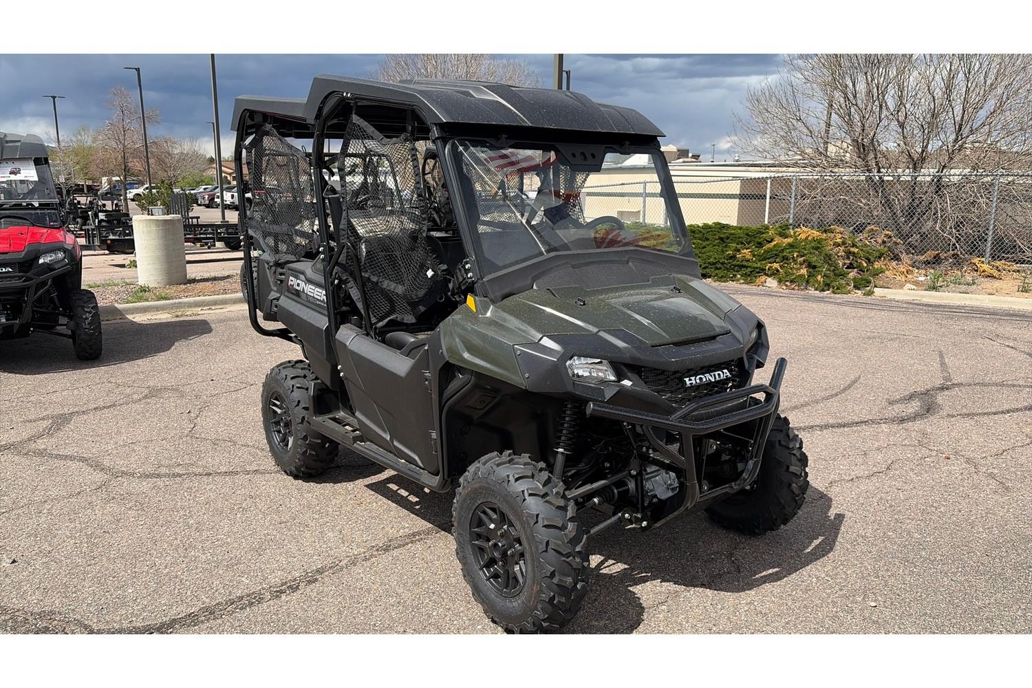 2026 Honda 2026 Honda Pioneer 700-4 Deluxe SXS700M4DT - thumbnail 7