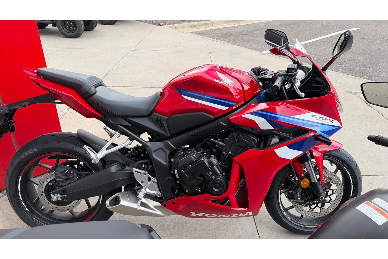 2026 Honda 2026 Honda CBR650R E-Clutch - thumbnail 6