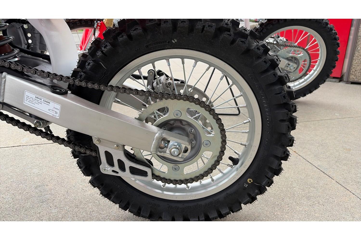 2026 Honda 2026 Honda CRF150RT - thumbnail 12
