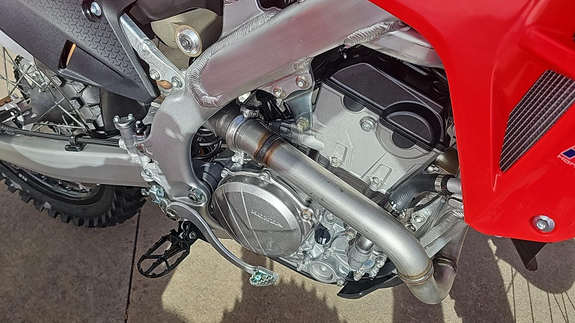 2026 Honda 2026 Honda CRF250R - thumbnail 9