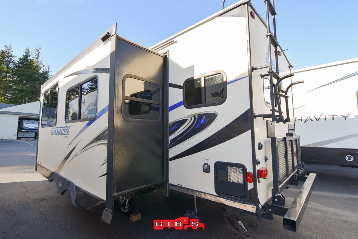 2019 Venture RV 2019 Venture RV SportTrek - thumbnail 4