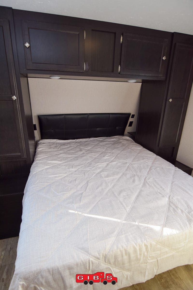 2019 Venture RV 2019 Venture RV SportTrek - thumbnail 17