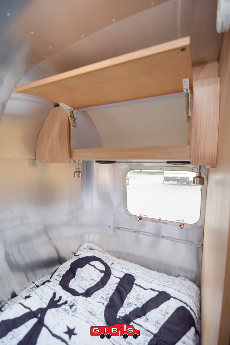 2018 Airstream 2018 Airstream Flying Cloud - thumbnail 26