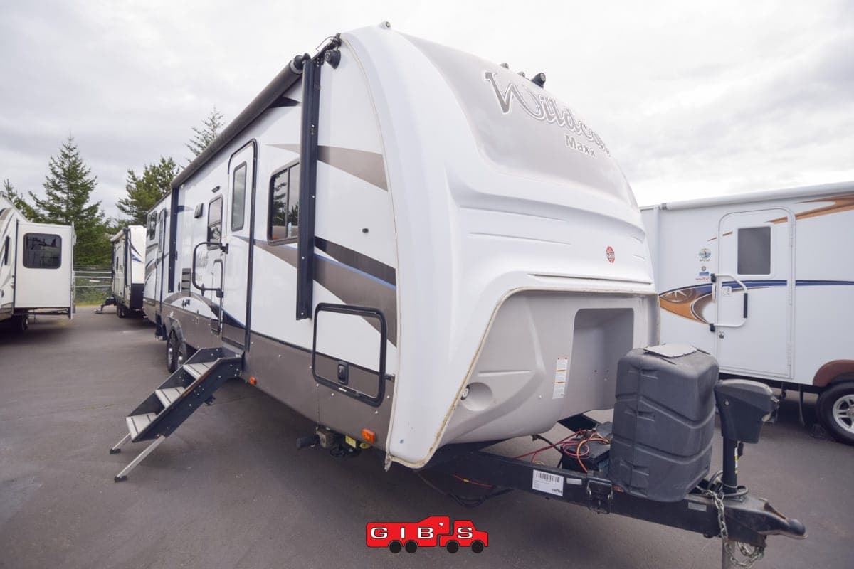 2019 Forest River Wildcat 32BHXS