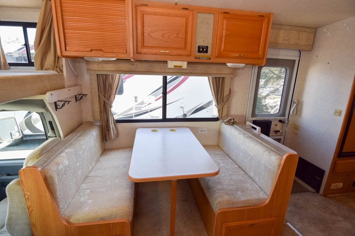 2004 Winnebago 2004 Winnebago Minnie Winnie - thumbnail 15