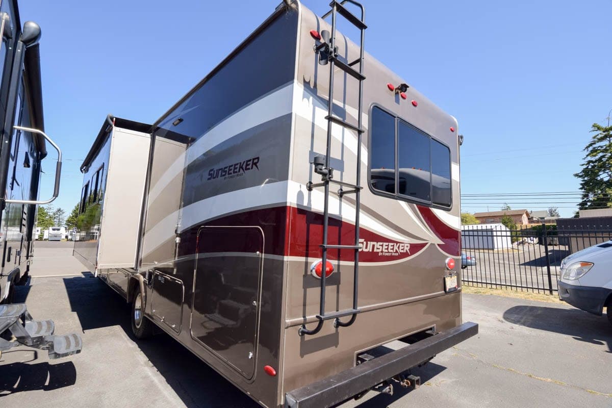 2018 Forest River 2018 Forest River Sunseeker - thumbnail 4