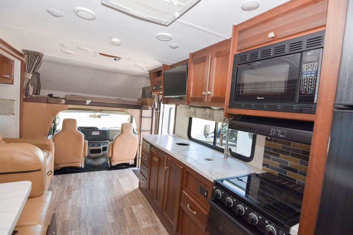 2018 Forest River 2018 Forest River Sunseeker - thumbnail 8
