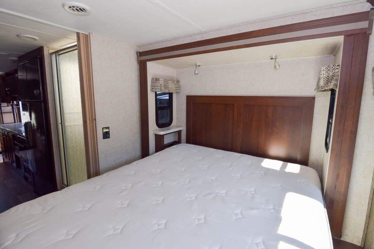 2018 Forest River 2018 Forest River Sunseeker - thumbnail 29
