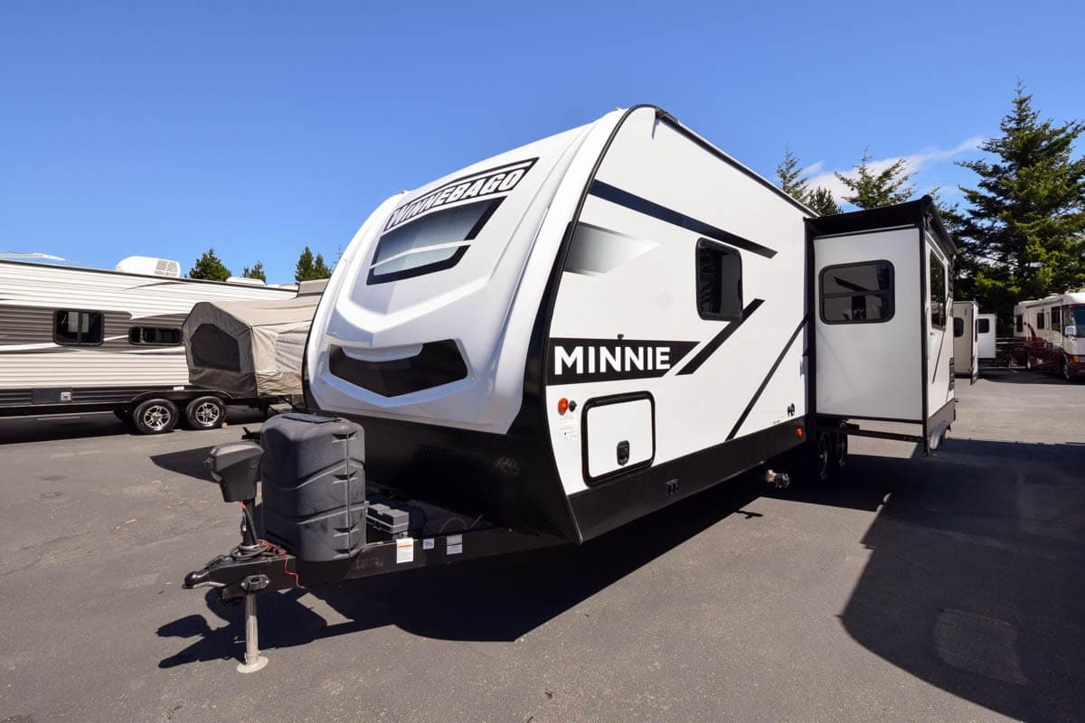 2023 Winnebago 2023 Winnebago Minnie - thumbnail 3