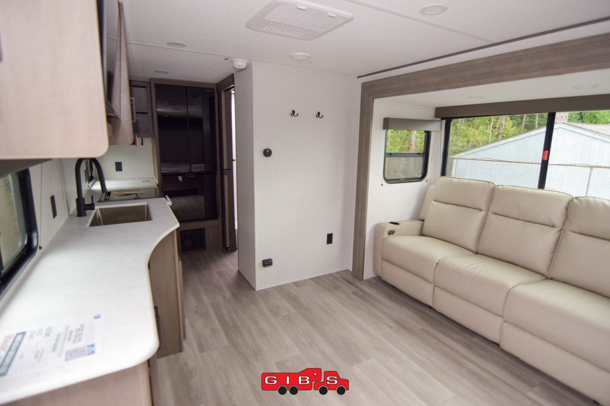 2026 Grand Design 2026 Grand Design Transcend Xplor - thumbnail 6