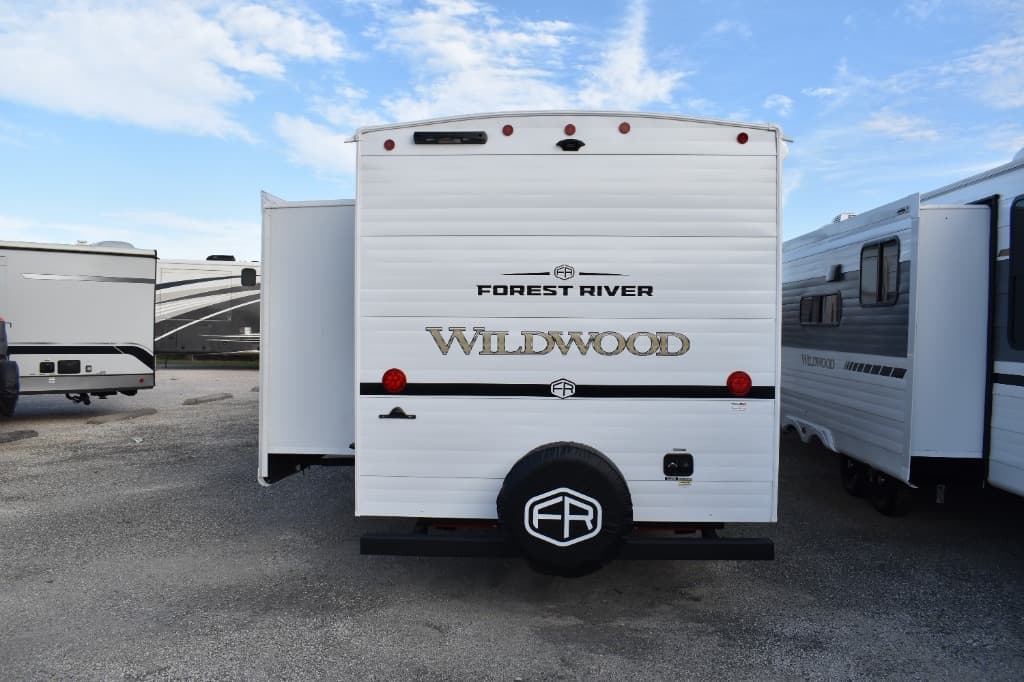 2026 Forest River 2026 Forest River Wildwood - thumbnail 44