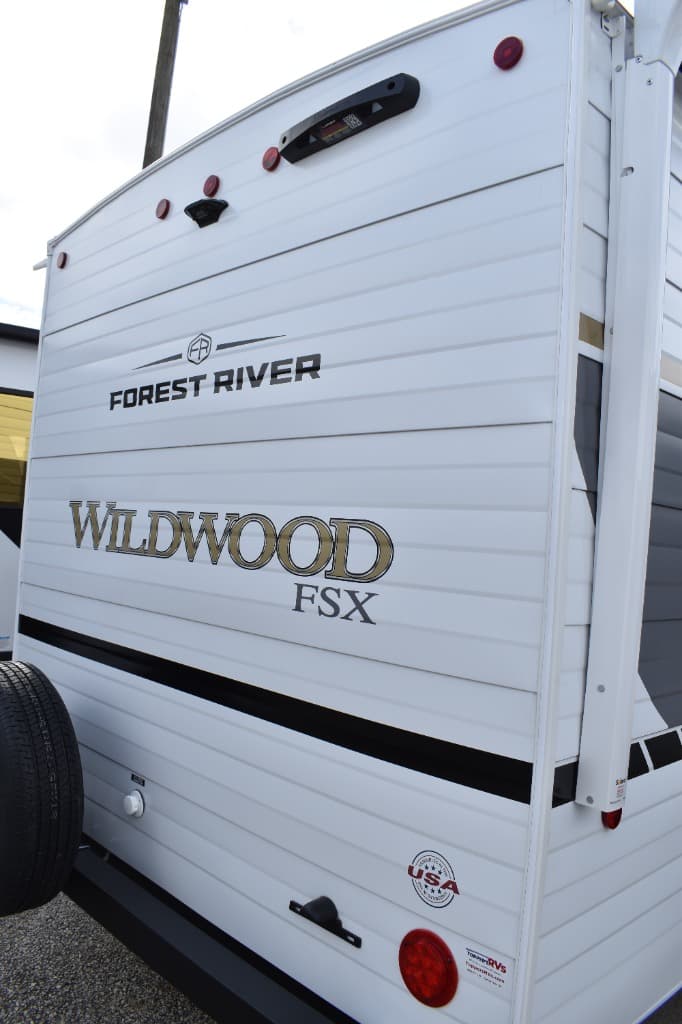 2026 Forest River 2026 Forest River Wildwood FSX - thumbnail 42