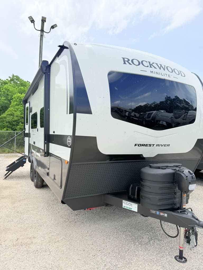 2027 Forest River 2027 Forest River Rockwood Mini Lite - thumbnail 35