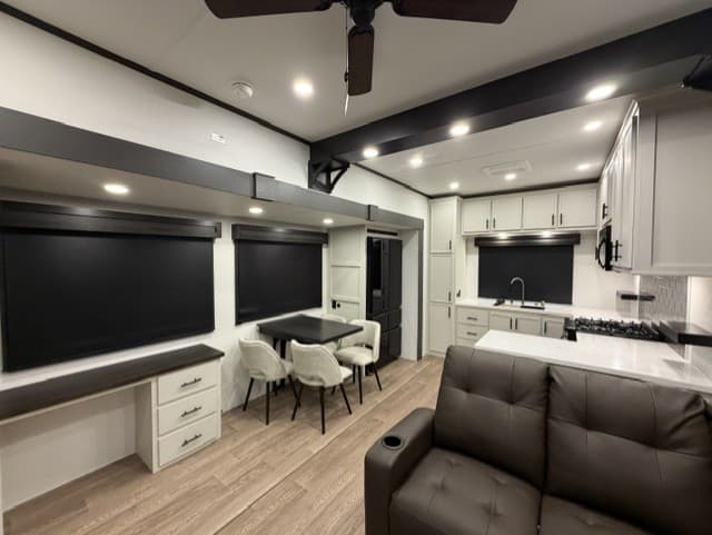 2027 Forest River 2027 Forest River Sanibel - thumbnail 70