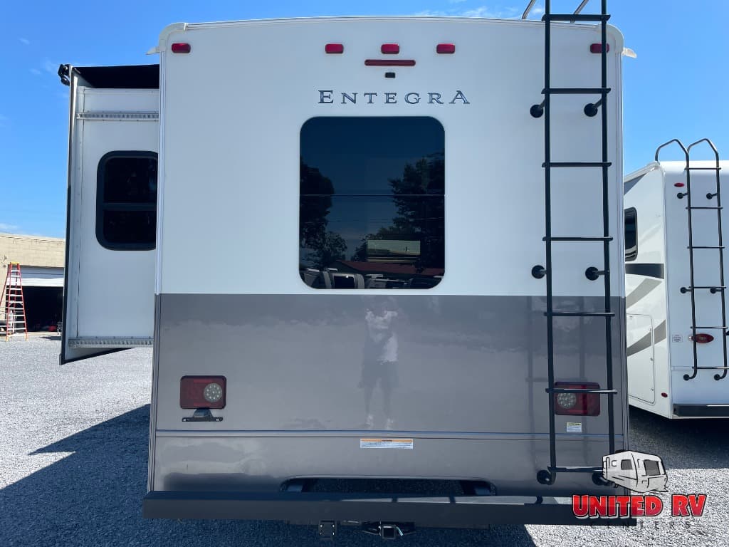 2024 Entegra Coach 2024 Entegra Coach Odyssey - thumbnail 7