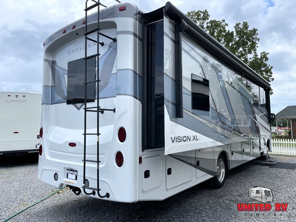 2027 Entegra Coach 2027 Entegra Coach Vision XL - thumbnail 4