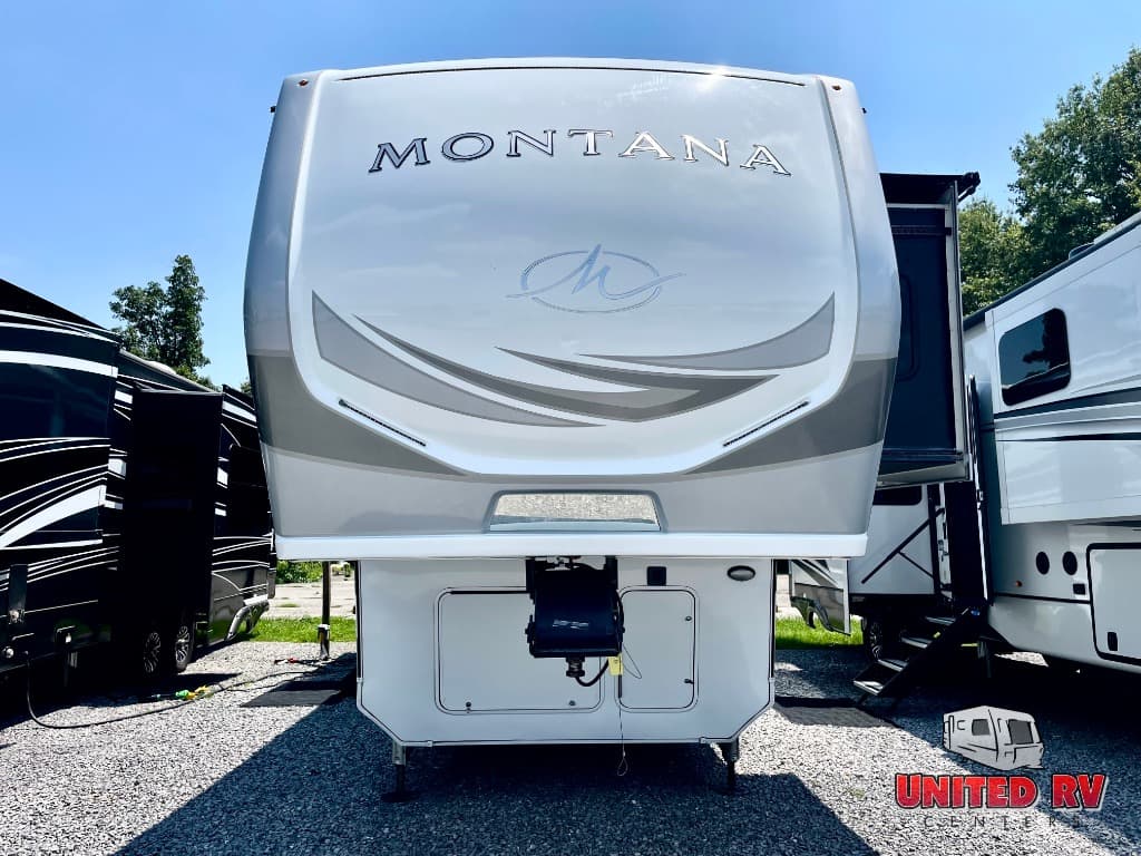 2022 Keystone 2022 Keystone Montana Legacy - thumbnail 4