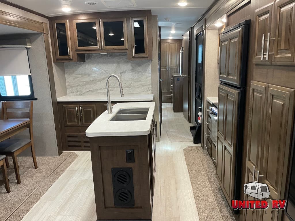2021 Forest River 2021 Forest River Rockwood Signature Ultra Lite - thumbnail 10