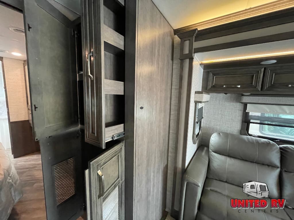 2024 Entegra Coach 2024 Entegra Coach Emblem - thumbnail 12
