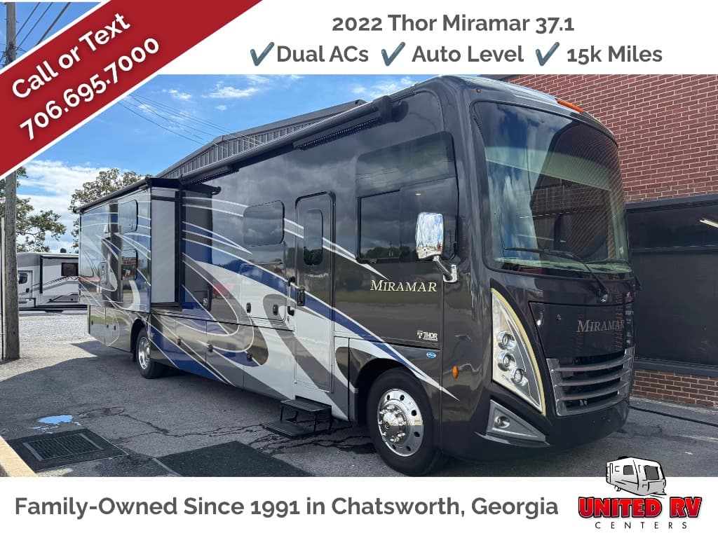 2022 Thor Motor Coach Miramar 37.1