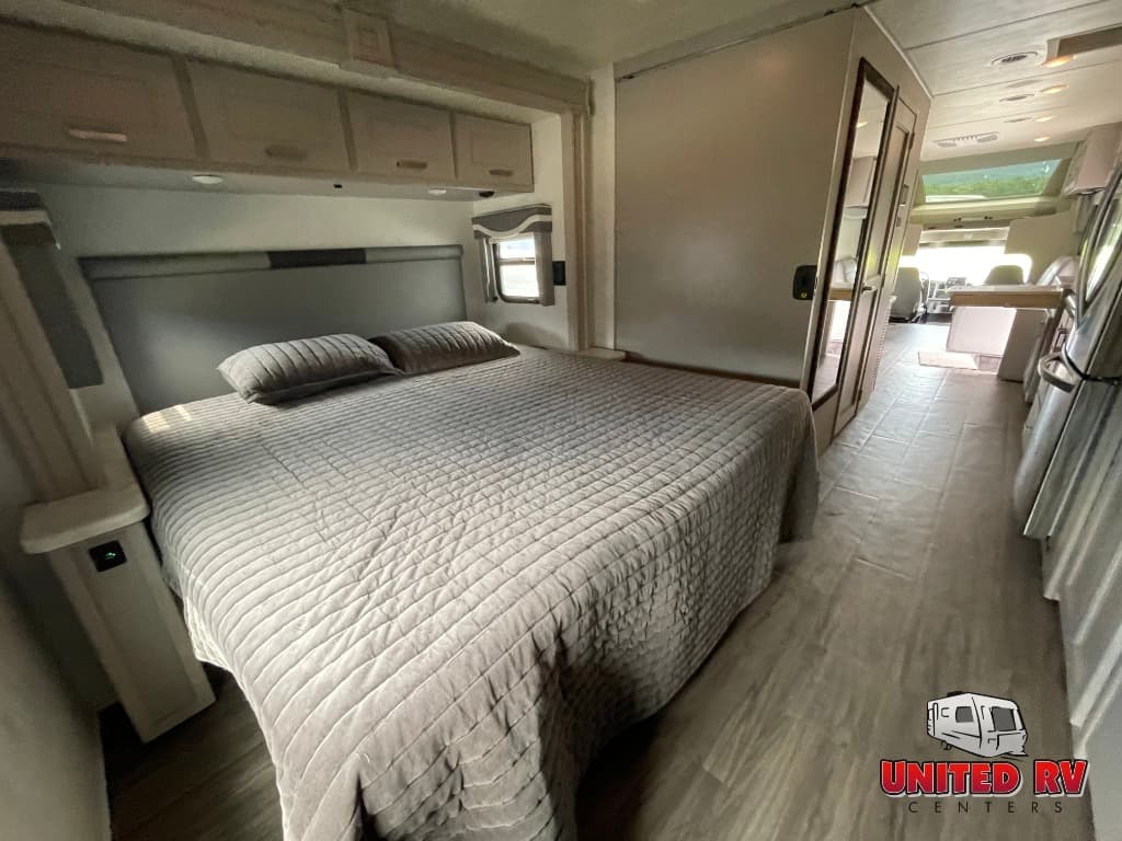 2023 Thor Motor Coach 2023 Thor Motor Coach Pasadena - thumbnail 28