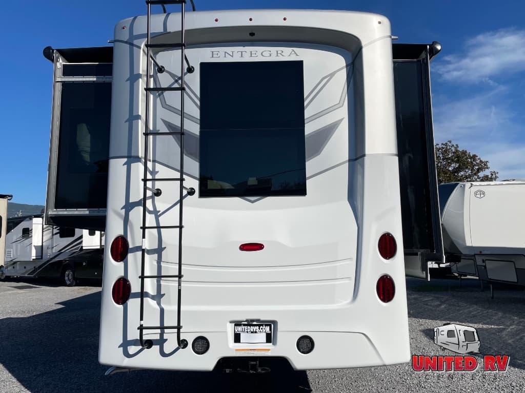 2027 Entegra Coach 2027 Entegra Coach Accolade XL - thumbnail 6