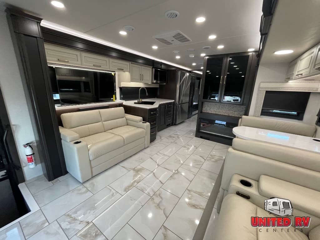 2027 Entegra Coach 2027 Entegra Coach Accolade XL - thumbnail 13