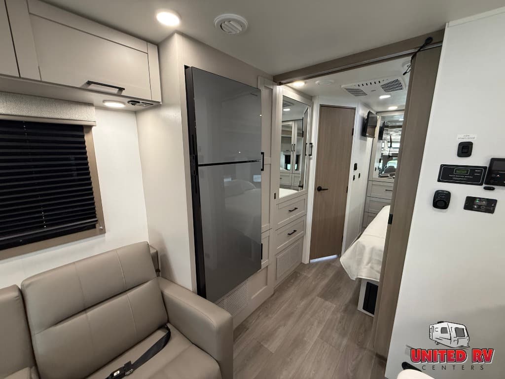 2027 Entegra Coach 2027 Entegra Coach Odyssey - thumbnail 19