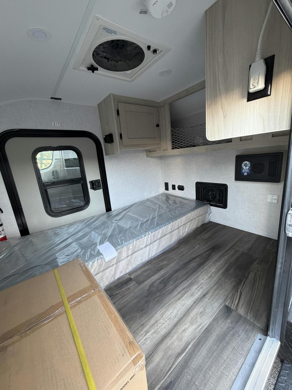 2026 Skinny Guy Campers 2026 Skinny Guy Campers Armor Lt Teardrop Trailer - thumbnail 9