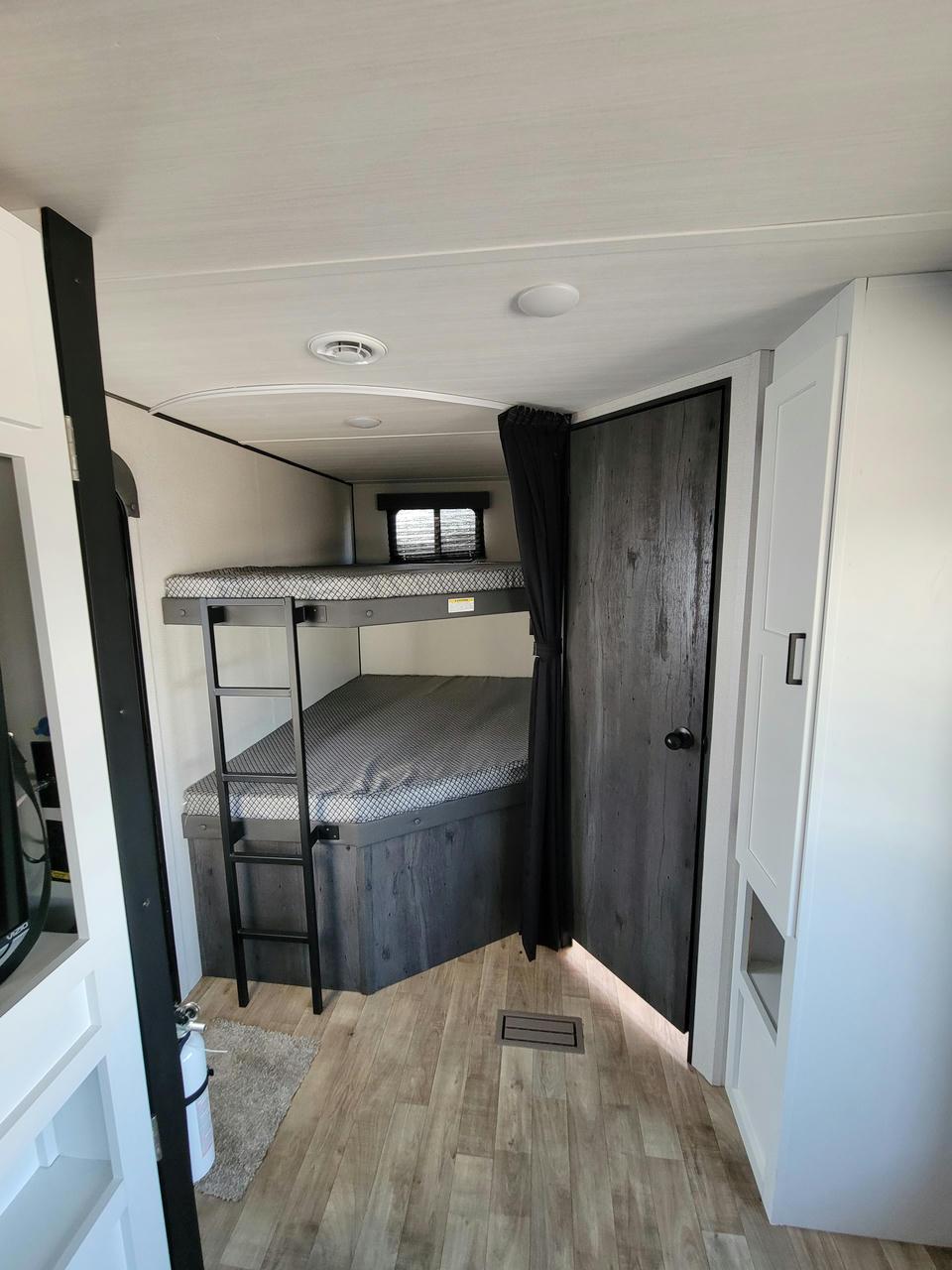 2023 Keystone RV 2023 Keystone RV Hideout - thumbnail 15