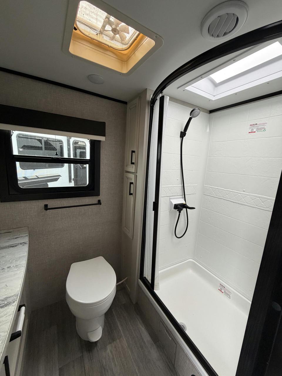 2023 Jayco 2023 Jayco Jay Feather - thumbnail 15