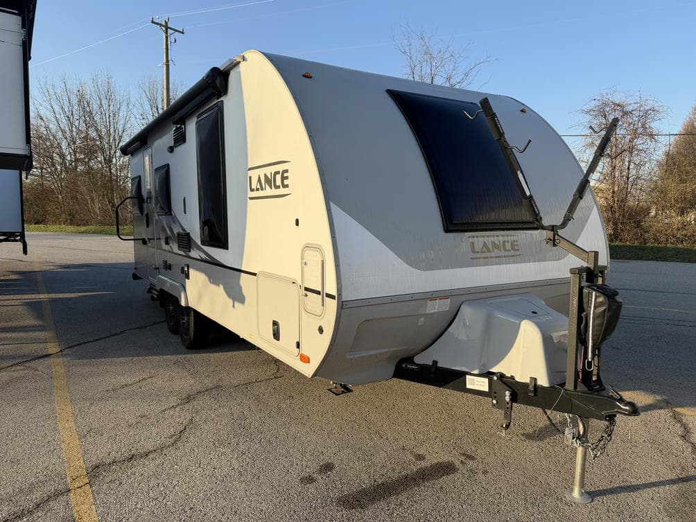 2021 Lance LANCE 2075