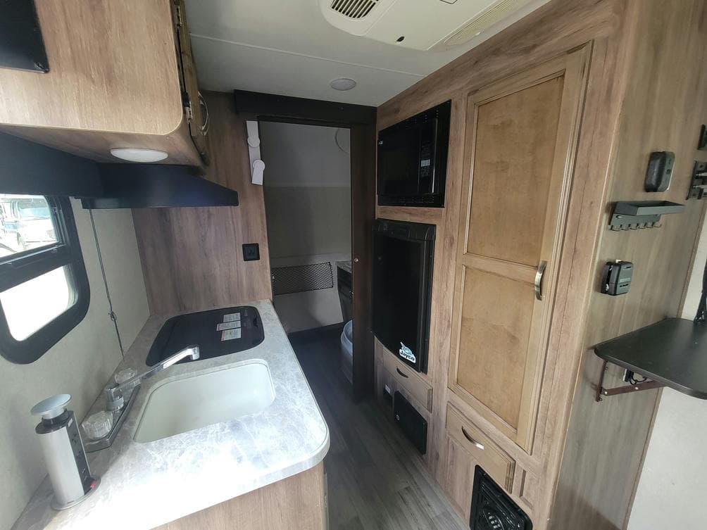 2019 Jayco 2019 Jayco Hummingbird - thumbnail 2