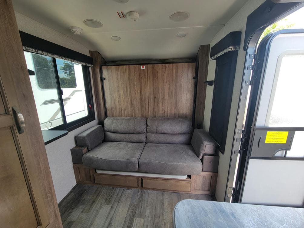 2019 Jayco 2019 Jayco Hummingbird - thumbnail 3