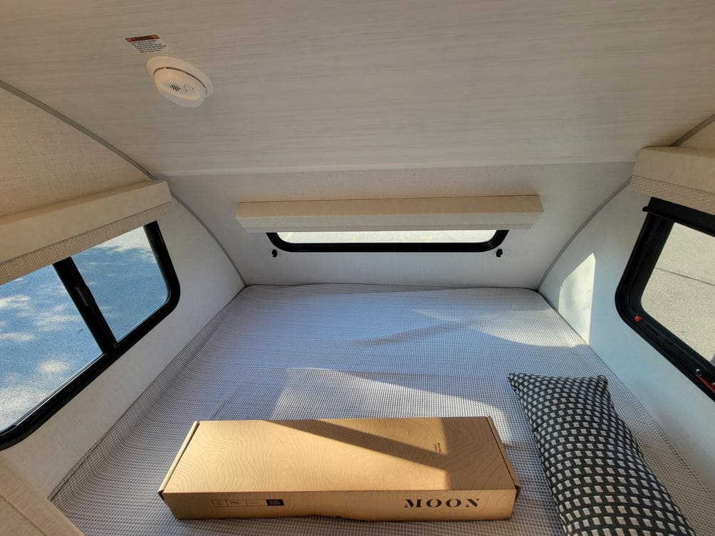 2026 Forest River 2026 Forest River R-Pod - thumbnail 11