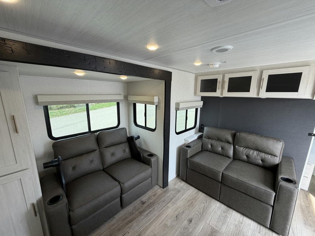 2026 Forest River 2026 Forest River R-Pod - thumbnail 11