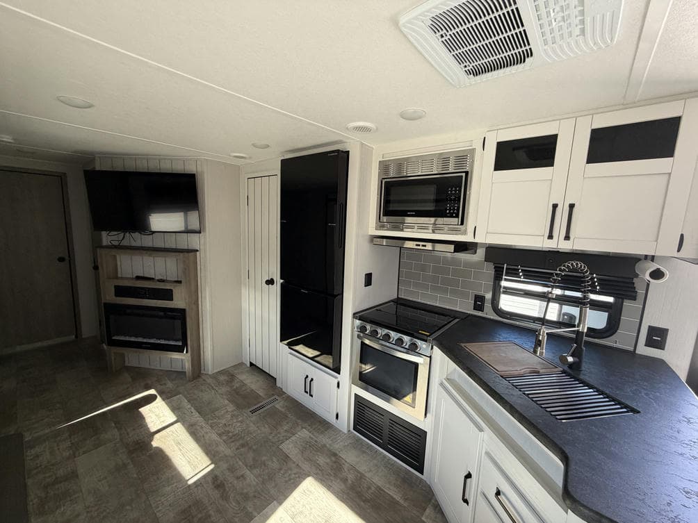 2025 Palomino 2025 Palomino Puma - thumbnail 11