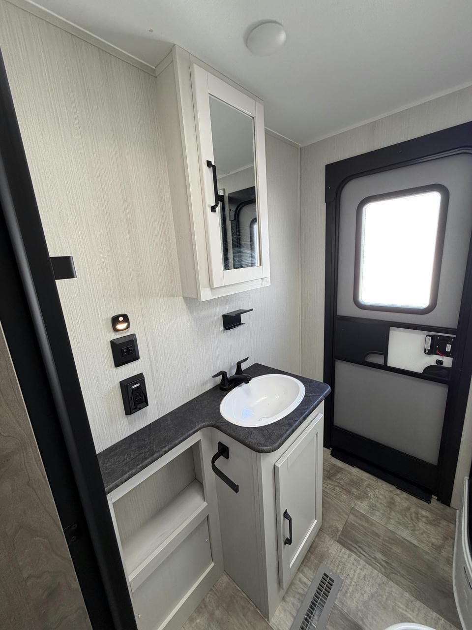 2025 Palomino 2025 Palomino Puma - thumbnail 14