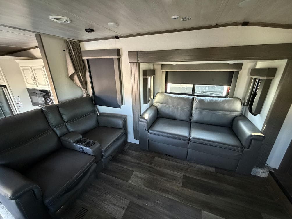 2022 Keystone RV 2022 Keystone RV Cougar - thumbnail 10