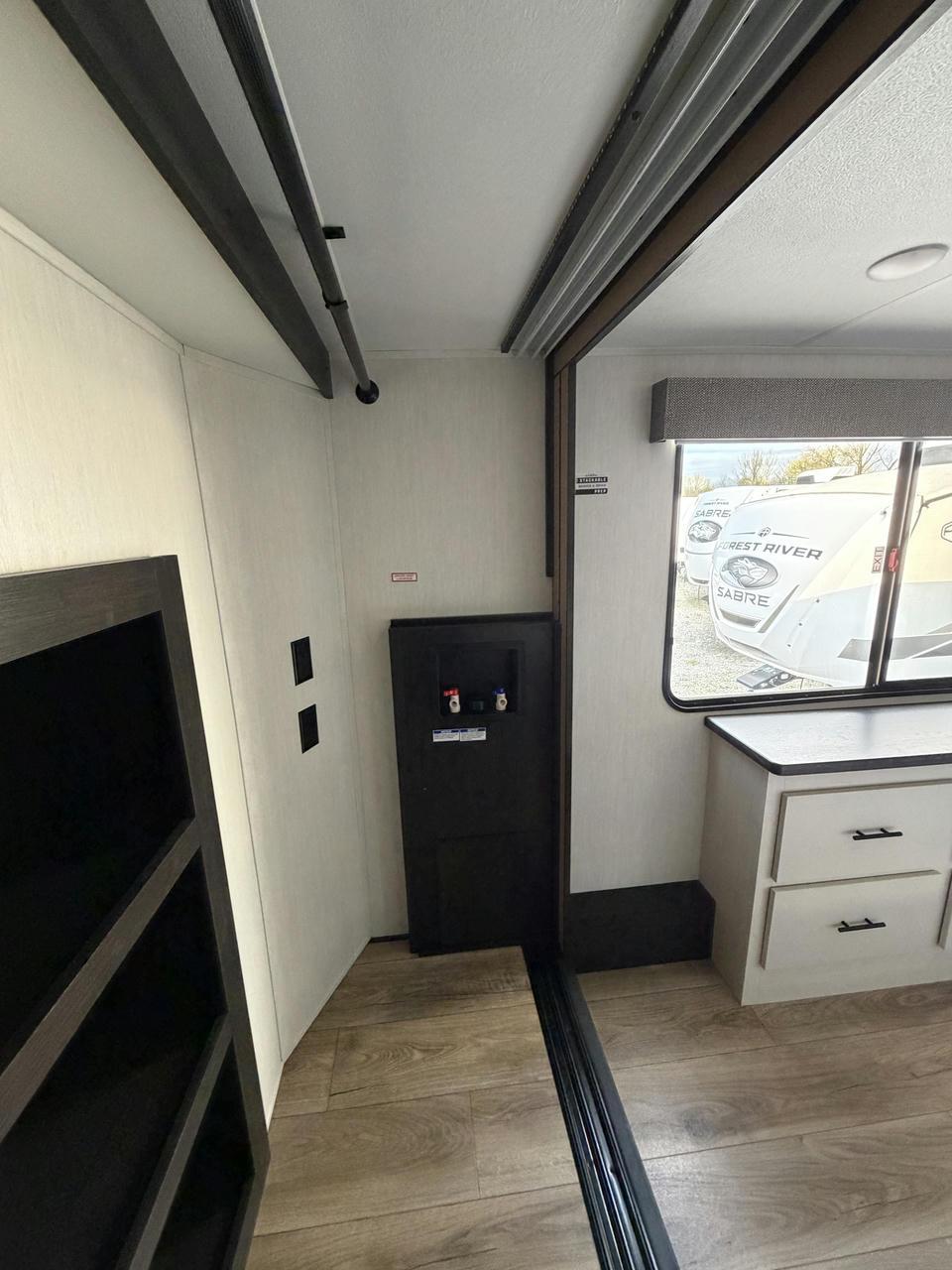 2026 Forest River 2026 Forest River Sabre - thumbnail 27