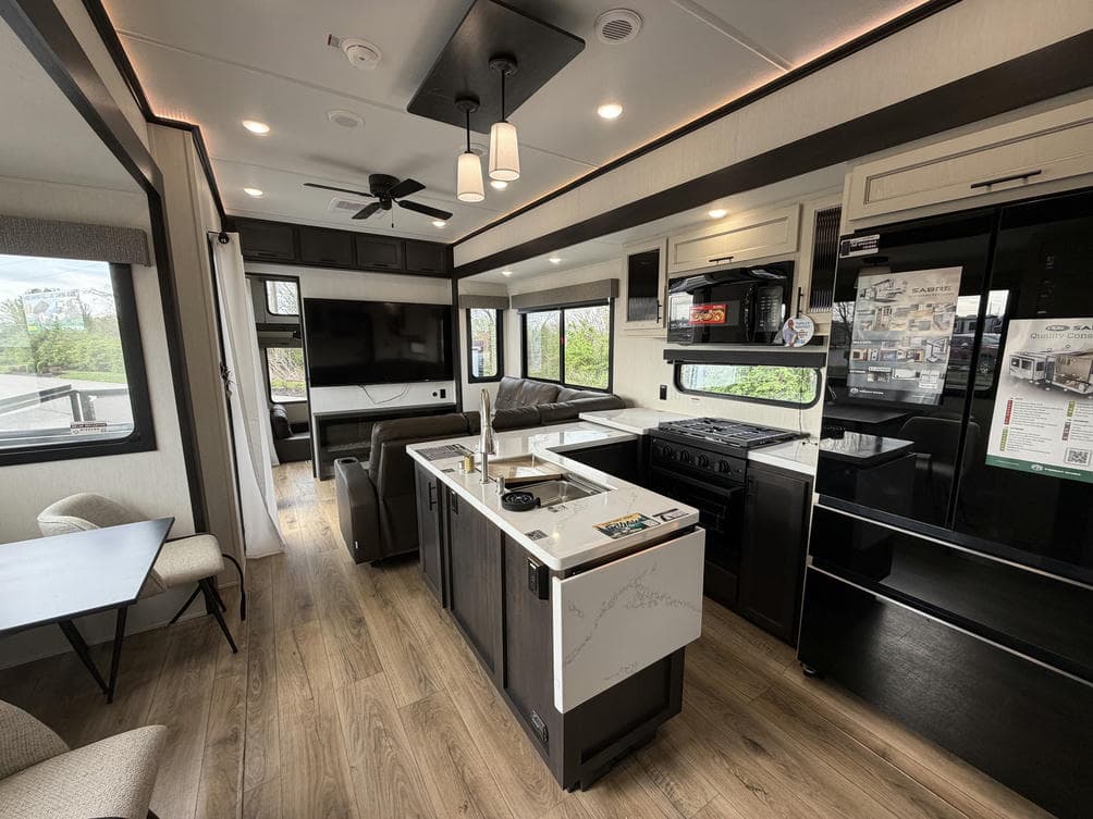 2026 Forest River RV 2026 Forest River RV Sabre - thumbnail 12